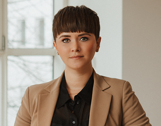 Laura Geisreiter ist Head of Social Media bei antwerpes